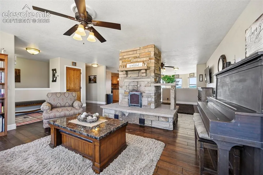 74 Dwyer Trail Hartsel, CO 80449
