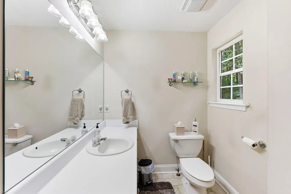188 Seaborn Drive Cleveland, GA 30528