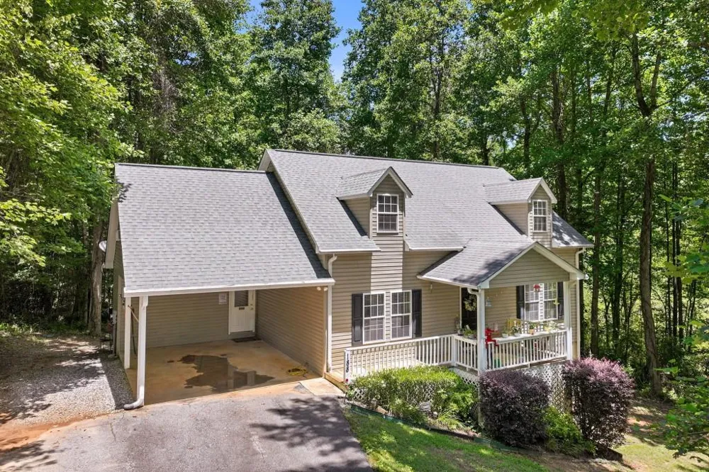188 Seaborn Drive Cleveland, GA 30528