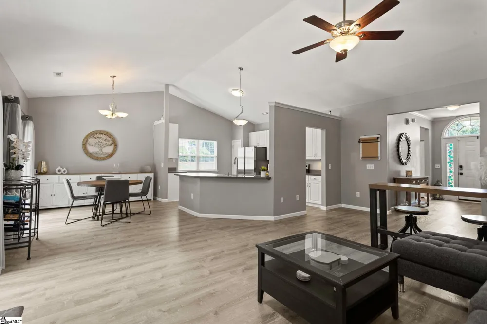 412 Ashley Oaks Drive Moore, SC 29369
