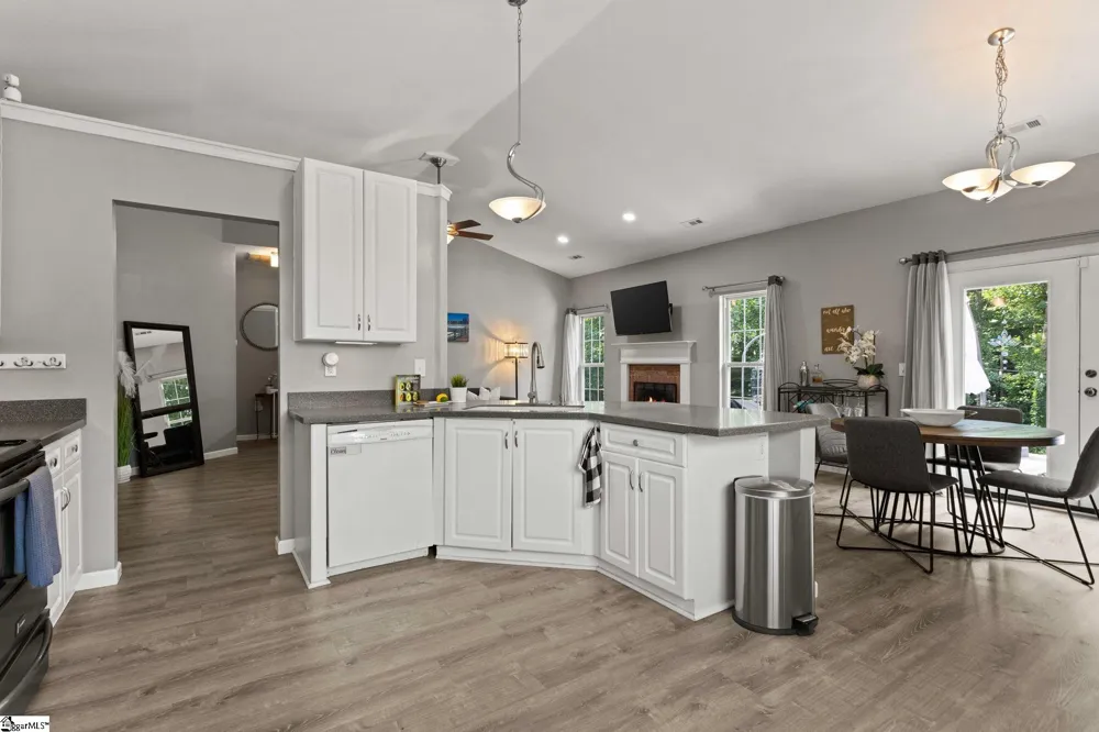 412 Ashley Oaks Drive Moore, SC 29369