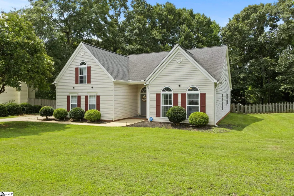 412 Ashley Oaks Drive Moore, SC 29369
