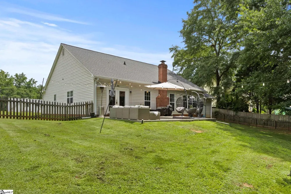 412 Ashley Oaks Drive Moore, SC 29369