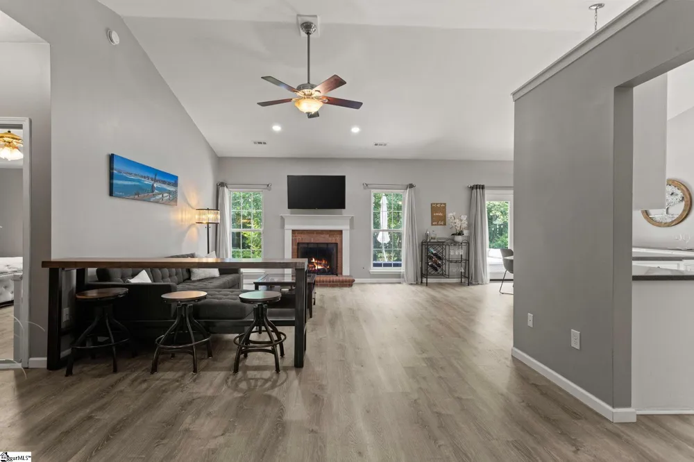 412 Ashley Oaks Drive Moore, SC 29369