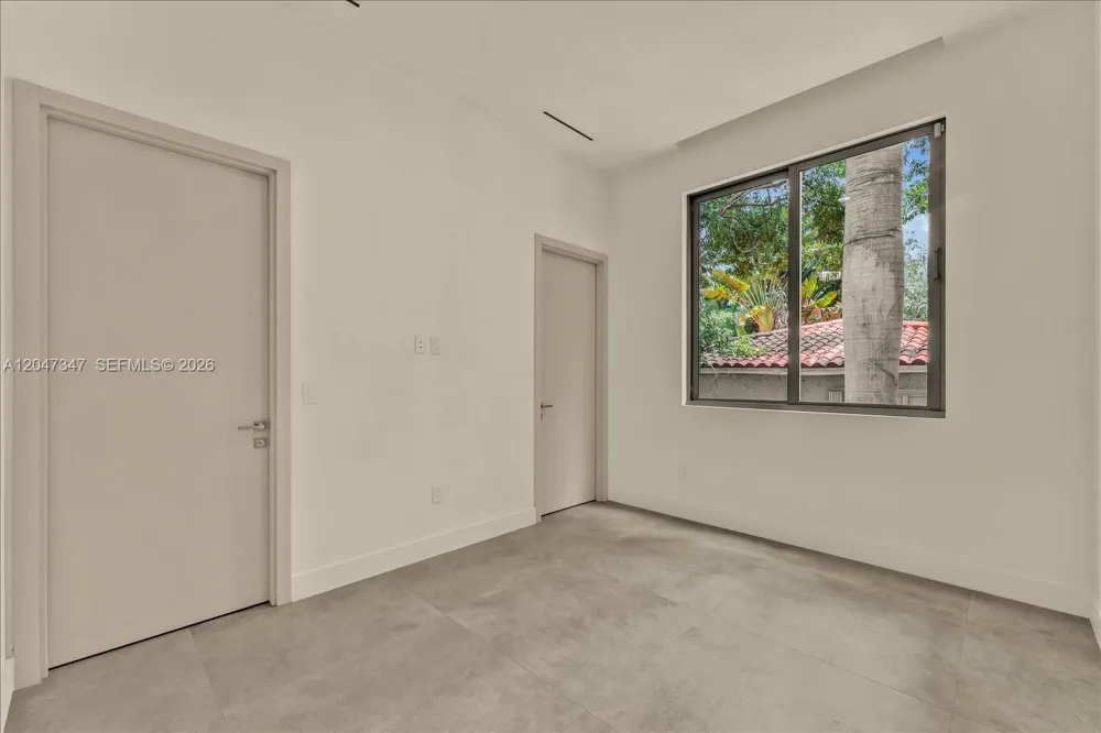 7701 Coquina Drive North Bay Village, FL 33141