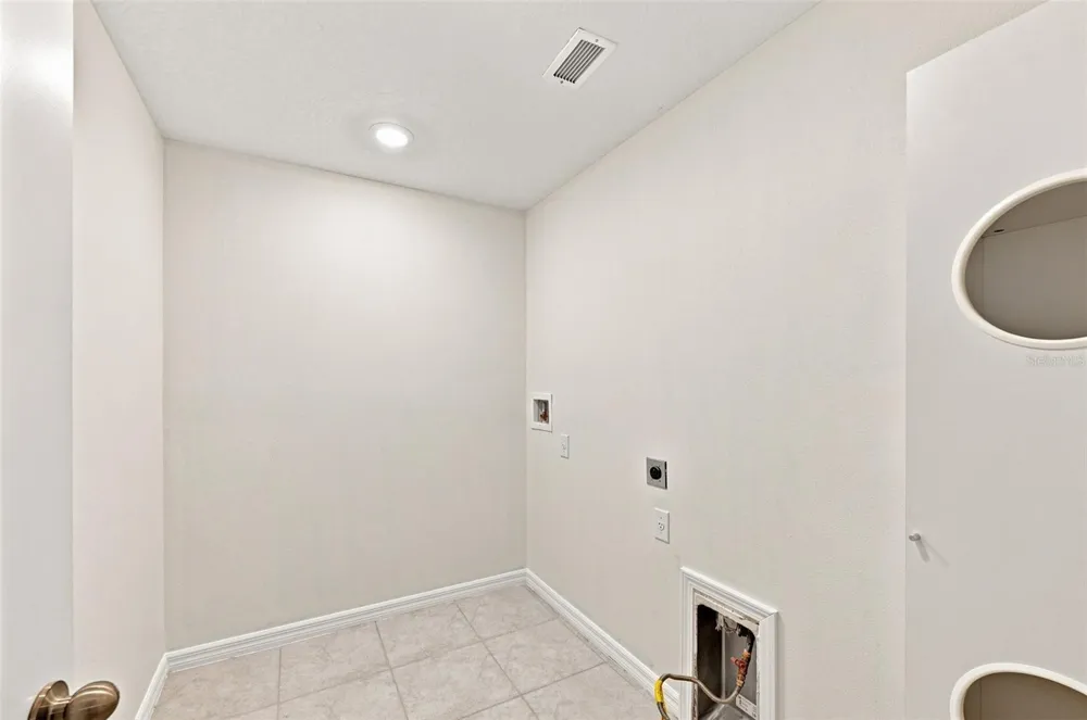 9454 CHANNING HILL DRIVE Sun City Center, FL 33573
