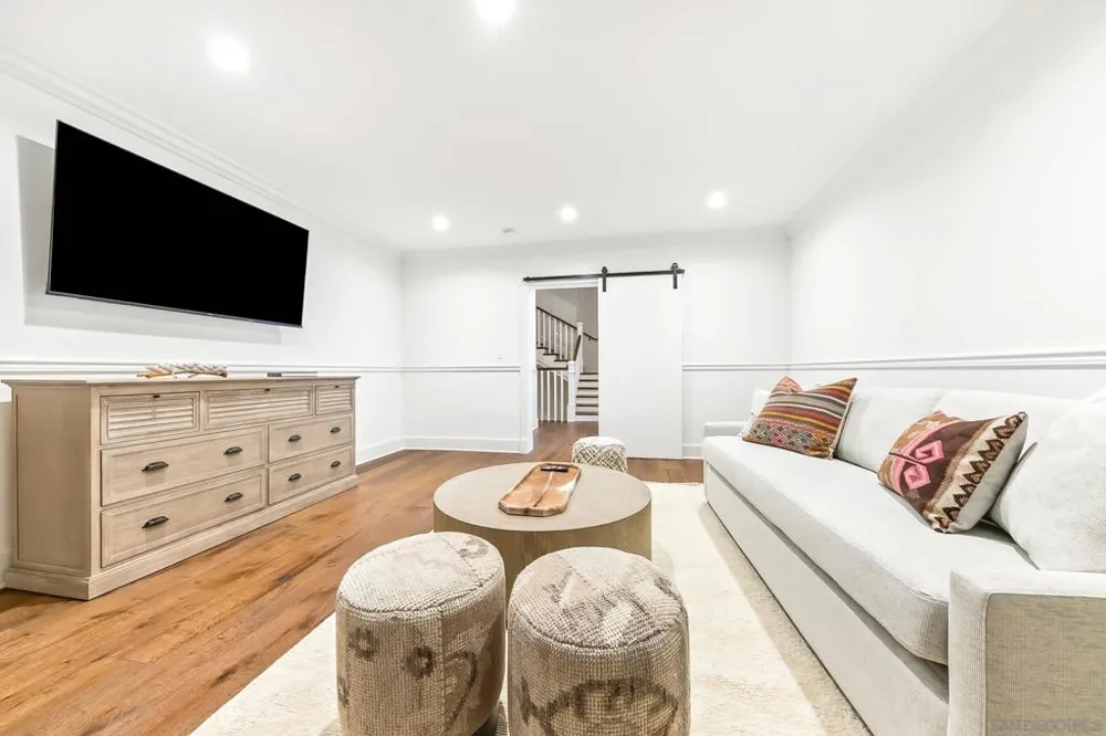 1245 Coast La Jolla, CA 92037