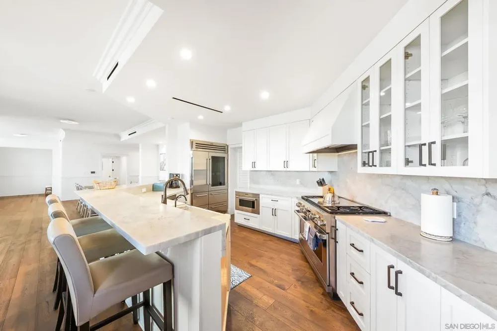1245 Coast La Jolla, CA 92037
