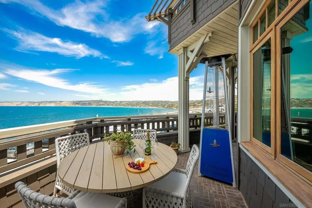 1245 Coast La Jolla, CA 92037