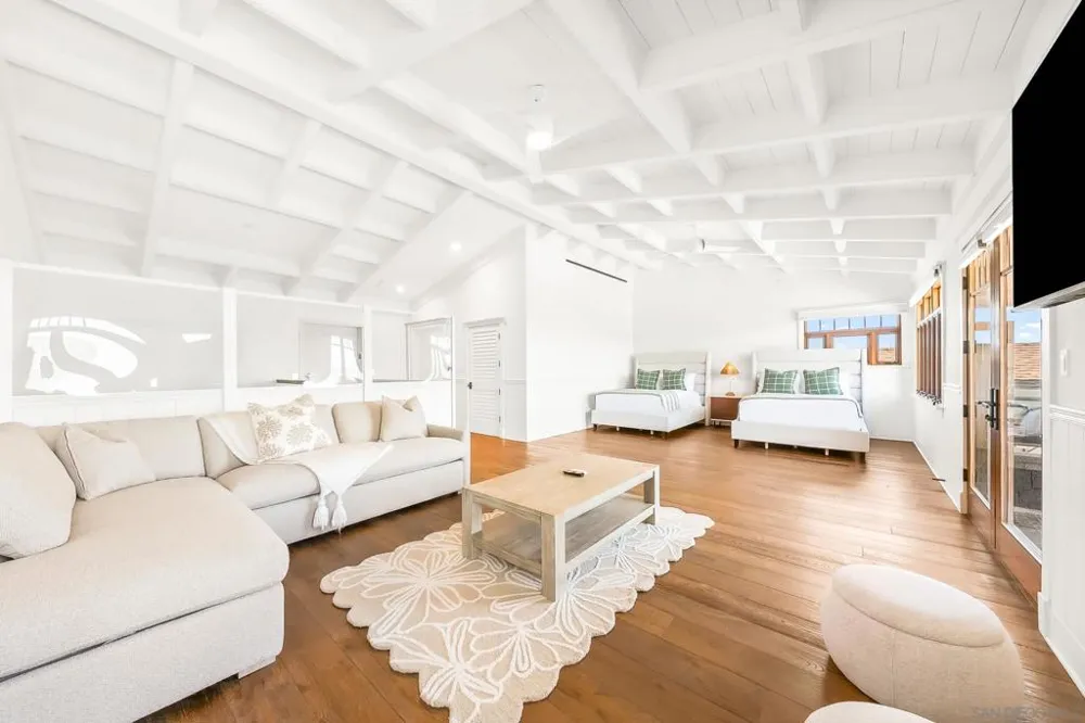 1245 Coast La Jolla, CA 92037