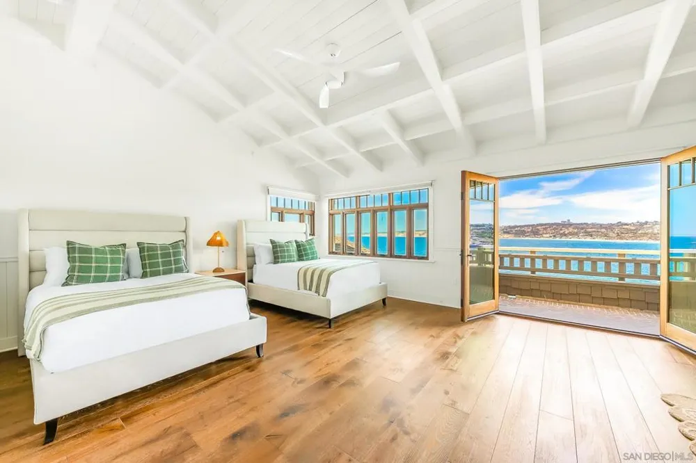 1245 Coast La Jolla, CA 92037