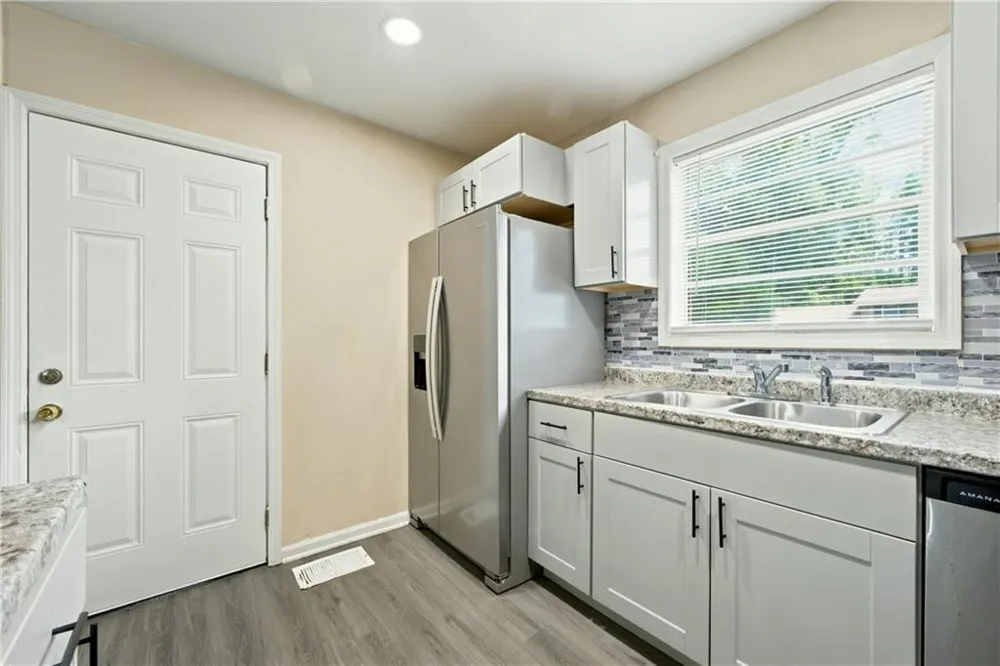 1020 Cedar Circle Forest Park, GA 30297