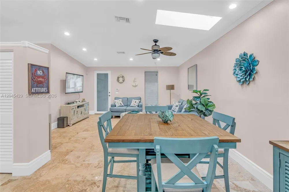 27 Blue Runner St Key Largo, FL 33037