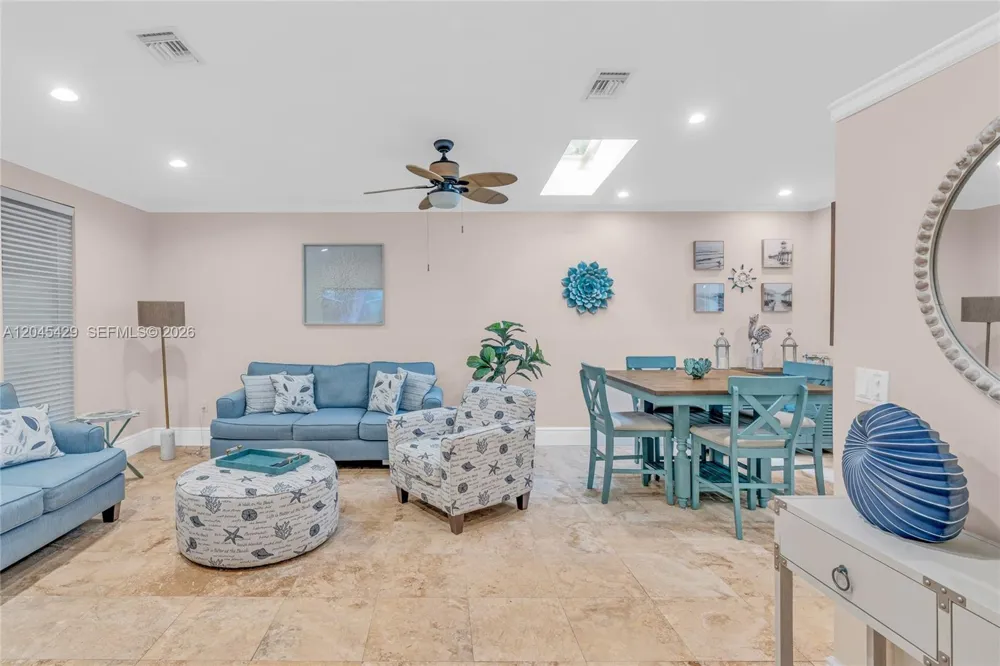 27 Blue Runner St Key Largo, FL 33037