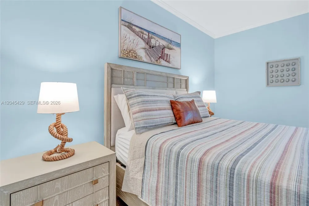 27 Blue Runner St Key Largo, FL 33037