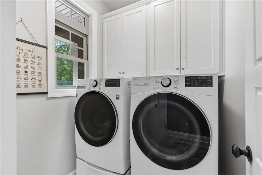 96 Grassy Springs Court Oxford, GA 30054
