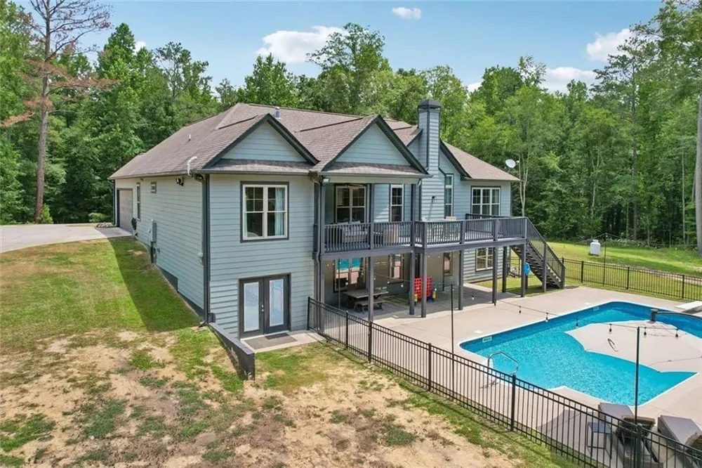 96 Grassy Springs Court Oxford, GA 30054