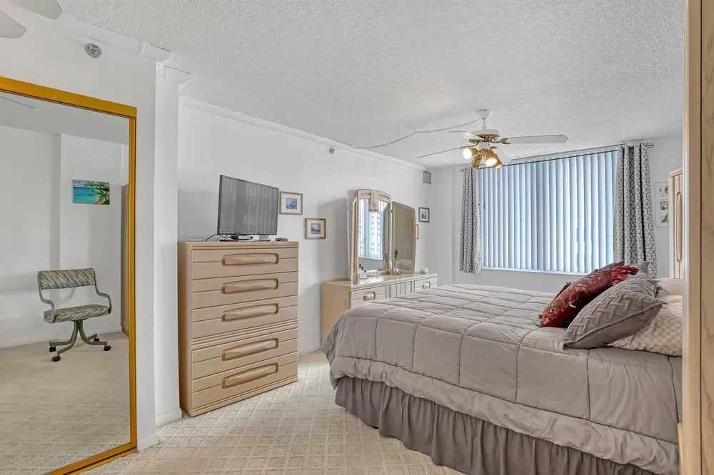 3221 S Ocean Boulevard #1003 Highland Beach, FL 33487