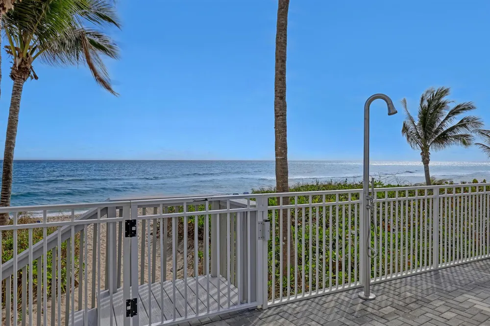 3221 S Ocean Boulevard #1003 Highland Beach, FL 33487