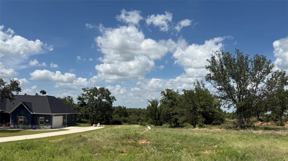 1173 Gonzollas Road Springtown, TX 76082