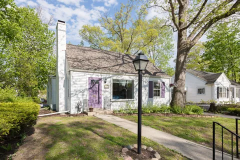 1211 Birk Avenue