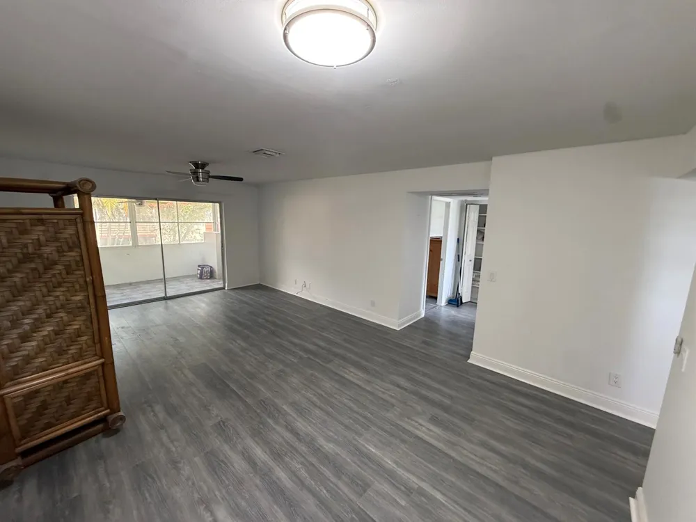 12009 Poinciana Boulevard #207 Royal Palm Beach, FL 33411