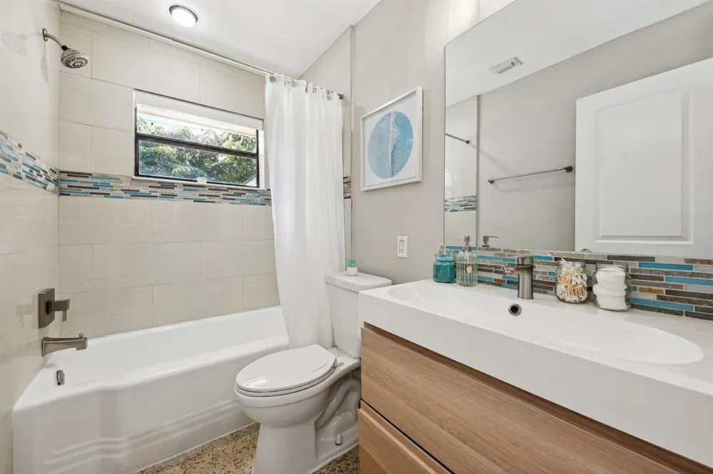 2507 NW 8th Avenue Wilton Manors, FL 33311