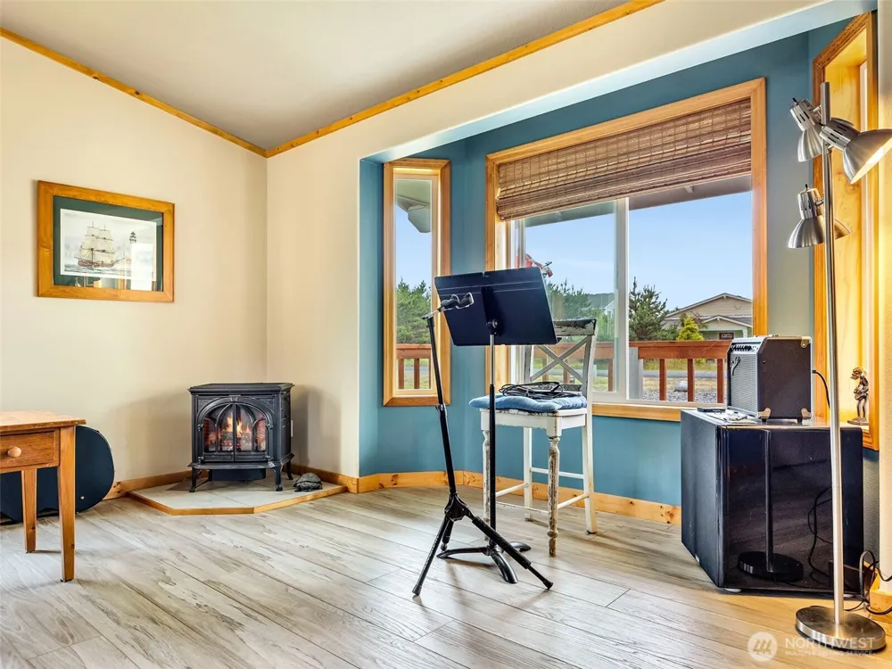 30406 H STREET Ocean Park, WA 98640