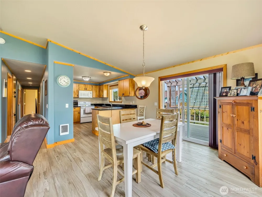 30406 H STREET Ocean Park, WA 98640