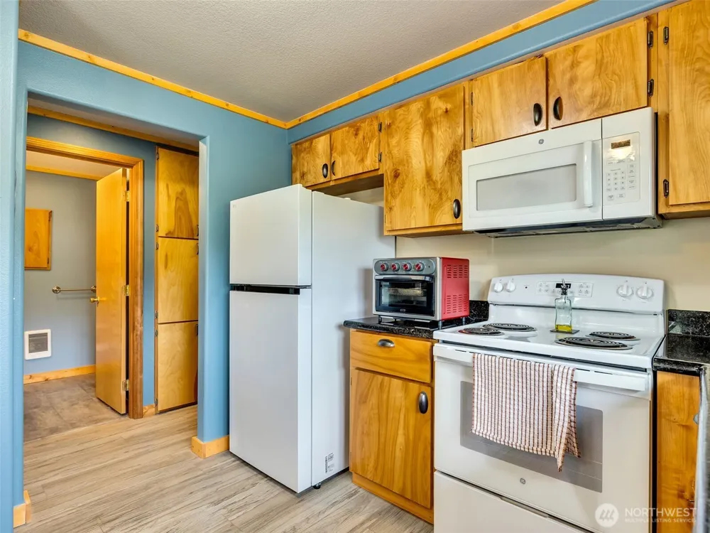 30406 H STREET Ocean Park, WA 98640