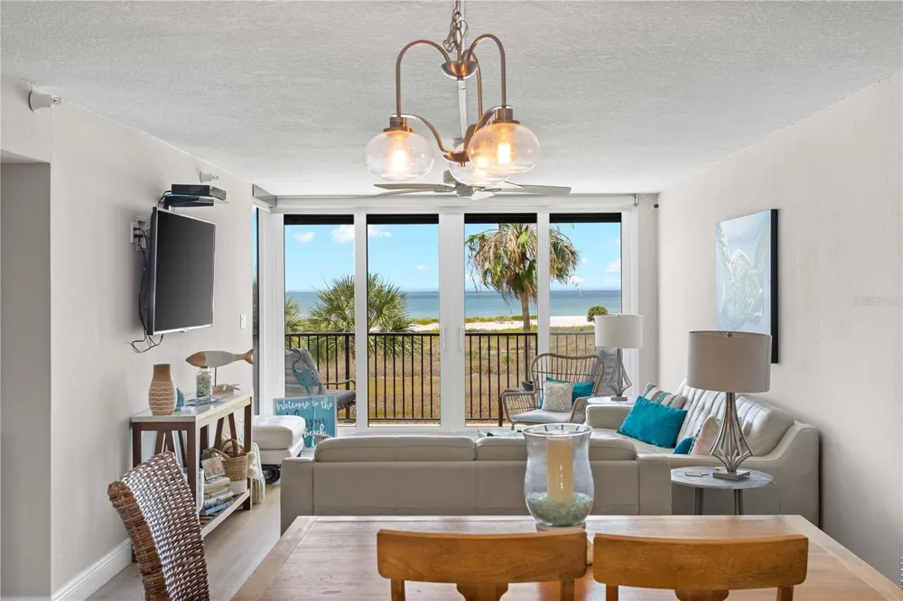 1250 GULF BOULEVARD #302 Clearwater Beach, FL 33767