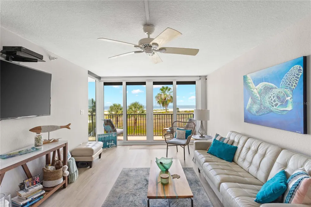 1250 GULF BOULEVARD #302 Clearwater Beach, FL 33767