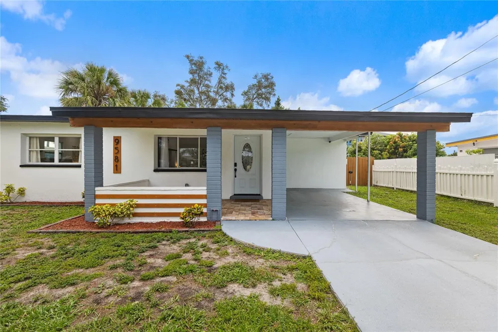 9581 49TH WAY Pinellas Park, FL 33782