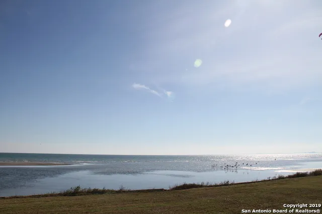251 Sunset St Portland, TX 78374