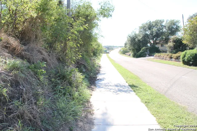 251 Sunset St Portland, TX 78374