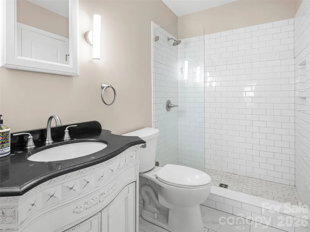 1301 Hyde Park Drive Asheville, NC 28806