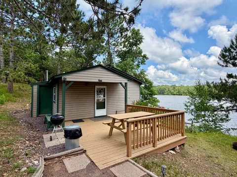 6833 View Point Lodge Road #14 (Cabin 3)