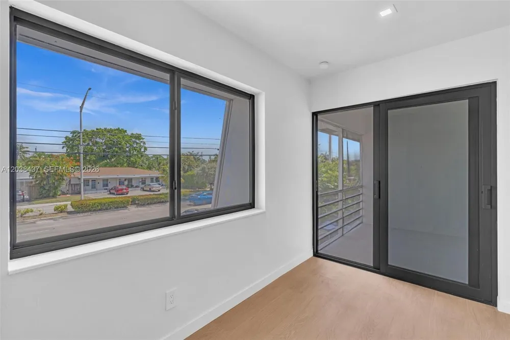 1924 NE 26th St #4 Wilton Manors, FL 33305