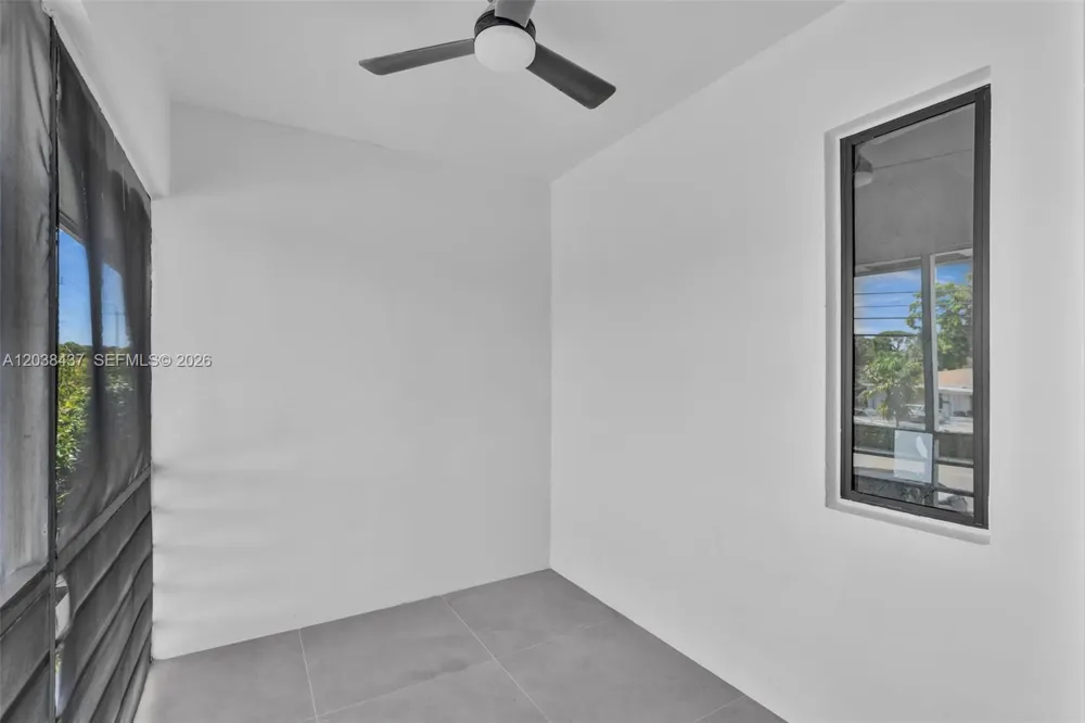 1924 NE 26th St #4 Wilton Manors, FL 33305