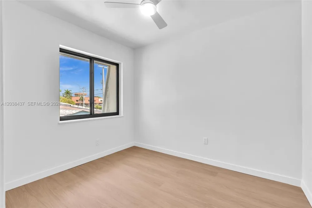 1924 NE 26th St #4 Wilton Manors, FL 33305
