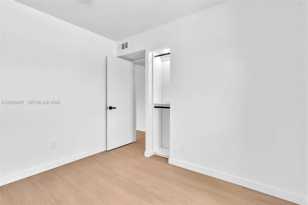 1924 NE 26th St #4 Wilton Manors, FL 33305