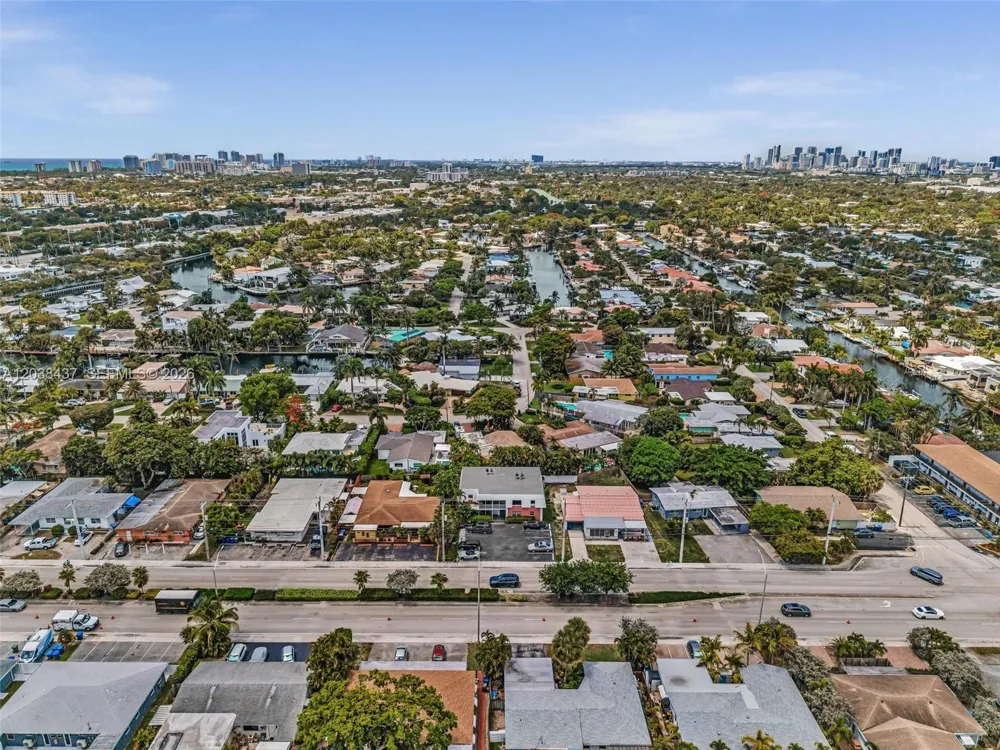 1924 NE 26th St #4 Wilton Manors, FL 33305