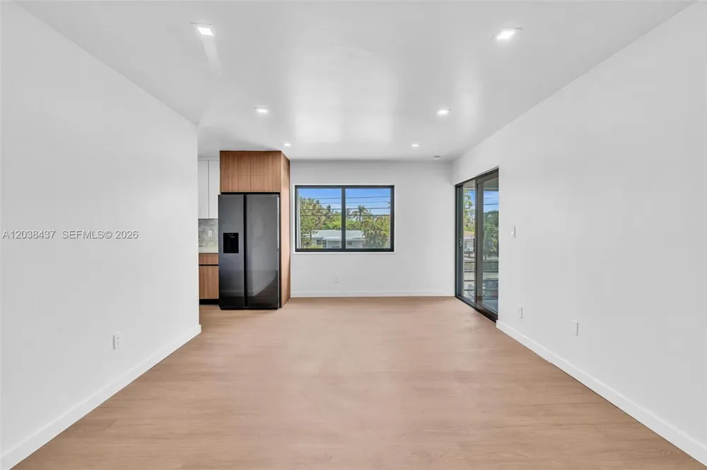 1924 NE 26th St #4 Wilton Manors, FL 33305