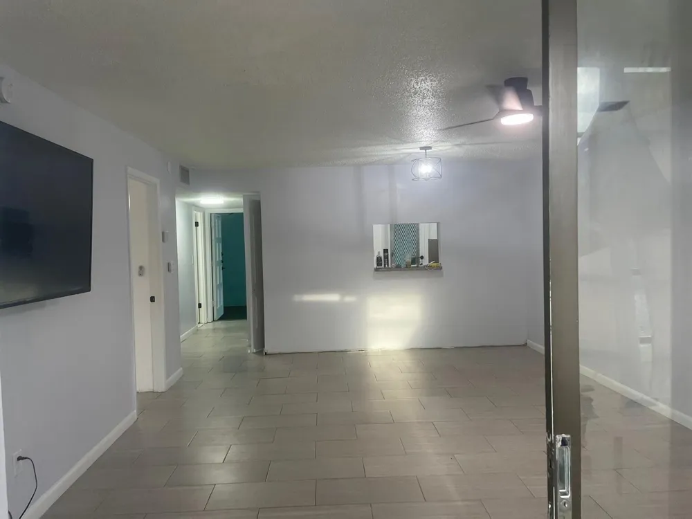 4141 NW 44th Avenue #116 Lauderdale Lakes, FL 33319