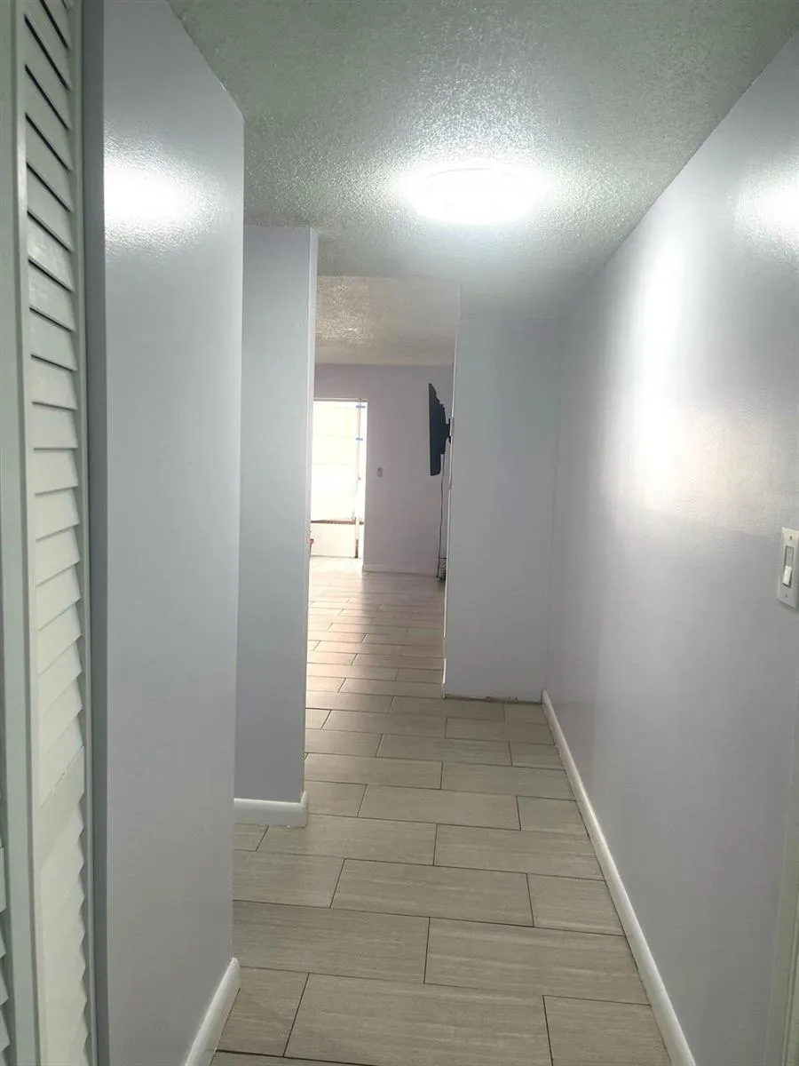 4141 NW 44th Avenue #116 Lauderdale Lakes, FL 33319