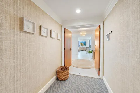 5250 Ocean Drive #5s