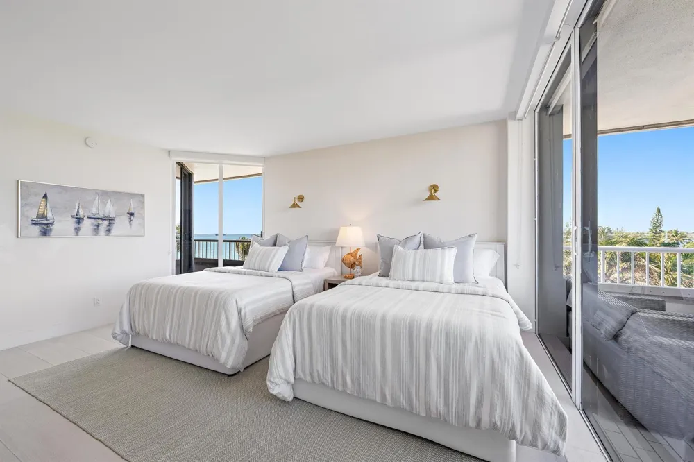 5250 Ocean Drive #5s Singer Island, FL 33404