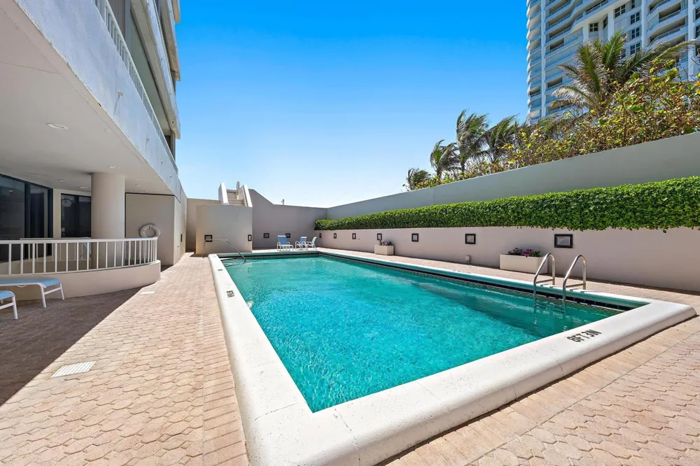 5250 Ocean Drive #5s Singer Island, FL 33404