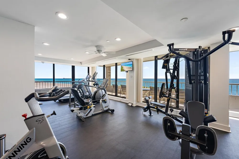 5250 Ocean Drive #5s Singer Island, FL 33404