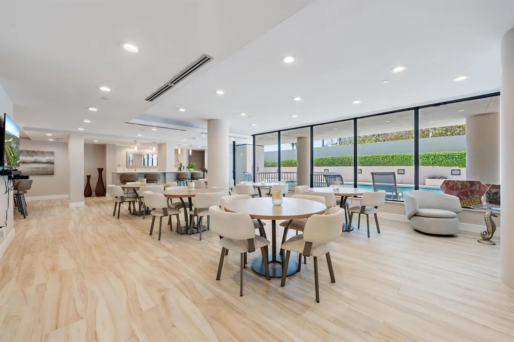 5250 Ocean Drive #5s Singer Island, FL 33404